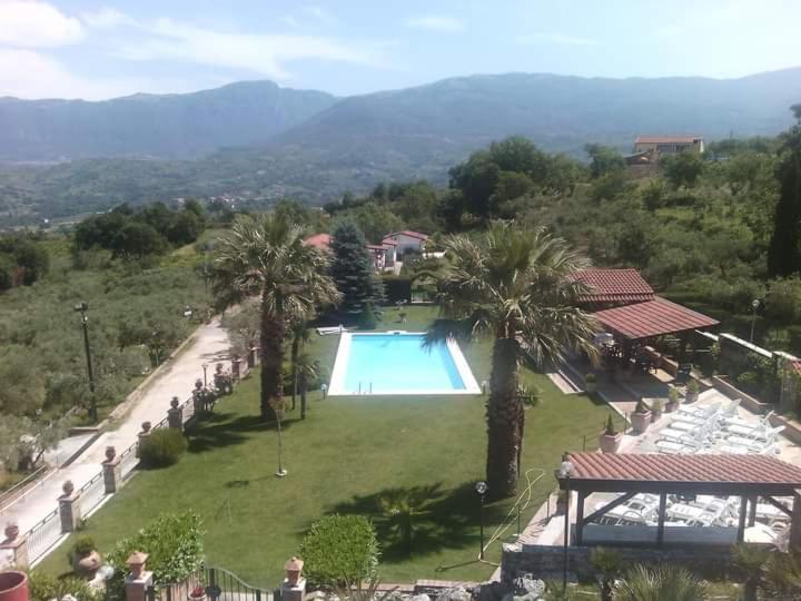 Отель Agriturismo Borgo Nuovo Sant'Agata Dei Goti Migliara-San Silvestro Экстерьер фото